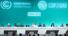 德赢app官网下载安装气候变化迪拜大会开幕，首日批准“损失与损害”基金协议